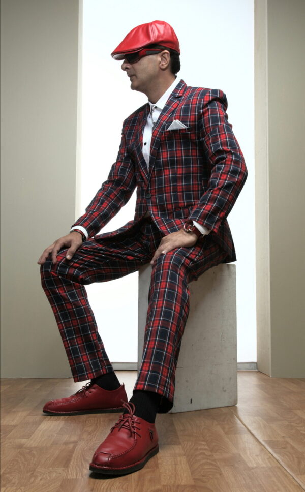 MST-3012 My Singapore Tailor