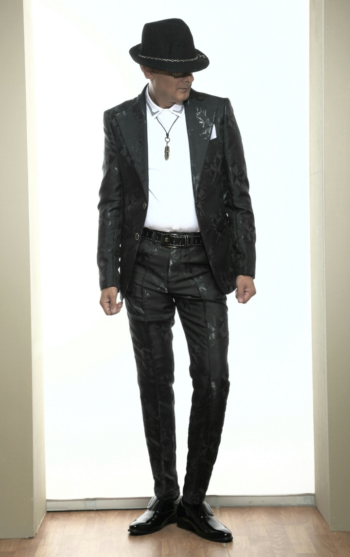 MST-3022 My Singapore Tailor