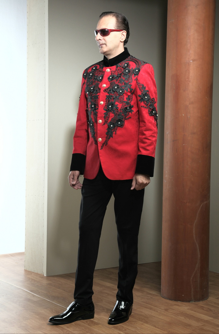 MST-3052 My Singapore Tailor